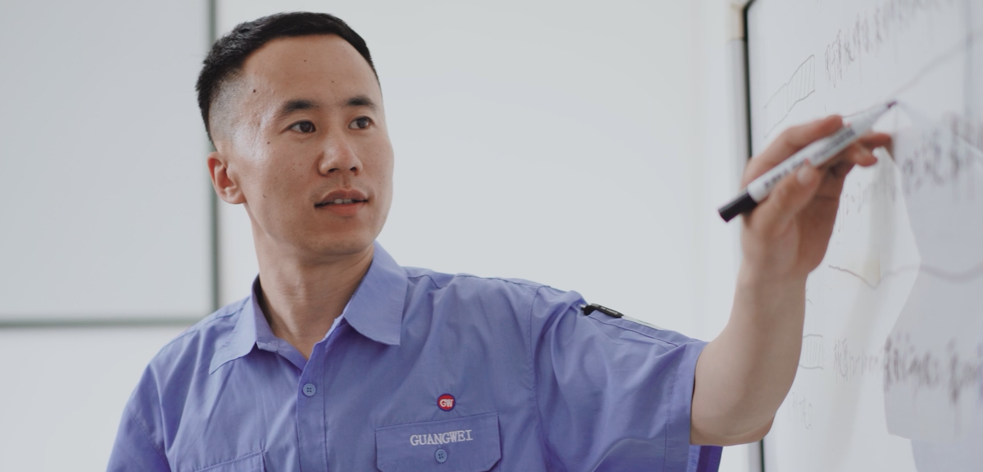 王健4.png 王健4.png